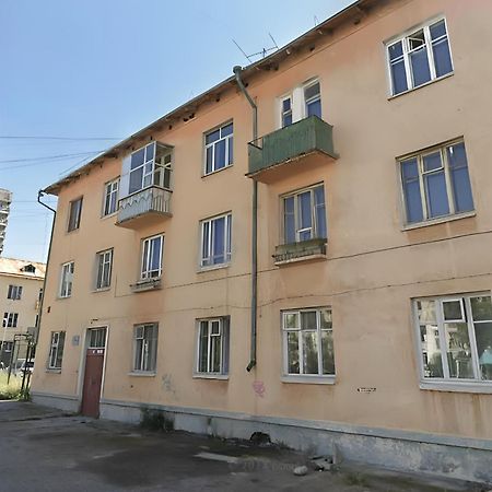 Lg53 Tour & Hostel Ulan Bator Eksteriør bilde