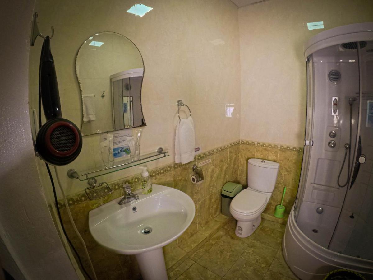 Lg53 Tour & Hostel Ulan Bator Eksteriør bilde